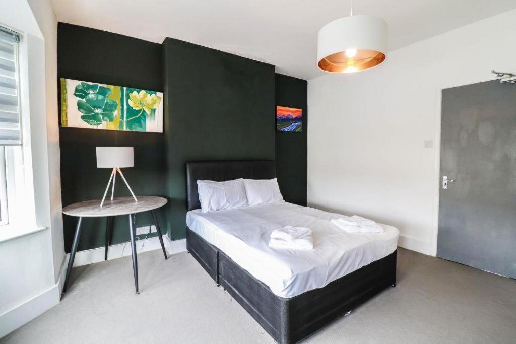 Urban Oasis Bed and Breakfast London Eksteriør billede
